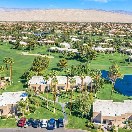 Midnights At The Oasis Villa Кътидръл Сити Екстериор снимка